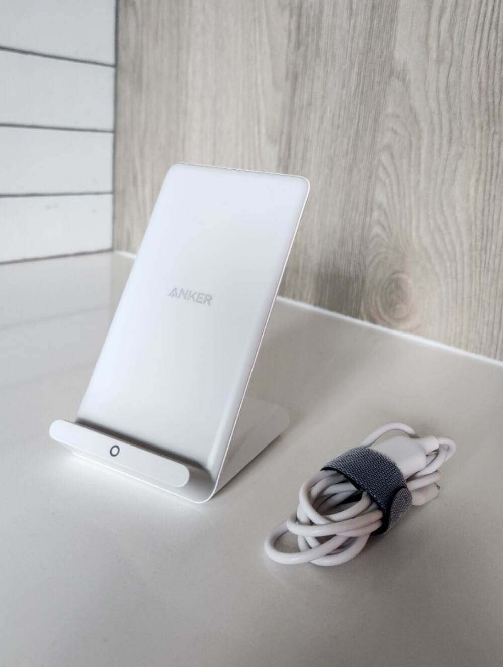 Anker PowerWave White Wireless Charging Stand with Cable